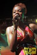 Aisha Davis (Jam) with The Sheng Yeng Clan 14- Reggae Jam, Bersenbrueck 10- August 2008 (6)-JPG